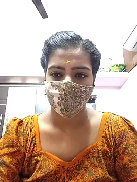 Snapshot of Tamil-Meenu12 chatting on April 2026 06:29:02 AM Tamil-Meenu12 online show from April 2026 06:29:02 AM