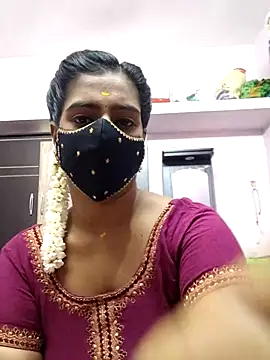 Snapshot of Tamil-Meenu12 chatting on April 2026 06:06:01 AM Tamil-Meenu12 online show from April 2026 06:06:01 AM