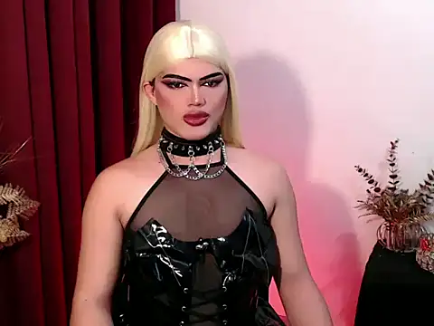 ShaneX01 online show from April 2026 07:25:01 PM