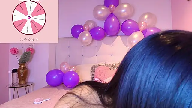 lilyth bloom online show from November 2025 12:49:02 PM