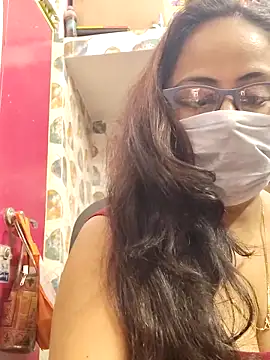 Snapshot of nisha_1110 chatting on November 2025 01:39:02 PM nisha 1110 online show from November 2025 01:39:02 PM