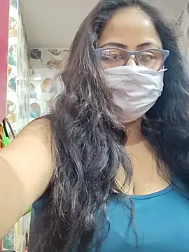 Snapshot of nisha_1110 chatting on April 2026 02:07:01 PM nisha 1110 online show from April 2026 02:07:01 PM