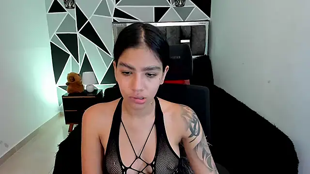 Snapshot of valeria-duarte chatting on March 2026 08:02:02 PM valeria-duarte online show from March 2026 08:02:02 PM