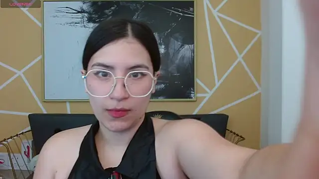 olivia russo  online show from June 2026 08:10:02 PM