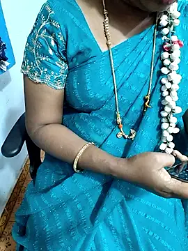 Snapshot of lolida69thamil chatting on February 2026 02:32:02 PM lolida69thamil online show from February 2026 02:32:02 PM