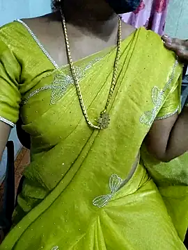 Snapshot of lolida69thamil chatting on April 2026 04:57:01 AM lolida69thamil online show from April 2026 04:57:01 AM