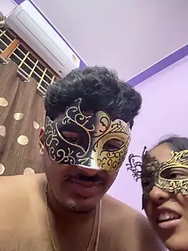 VVcouple online show from October 2025 06:05:01 PM