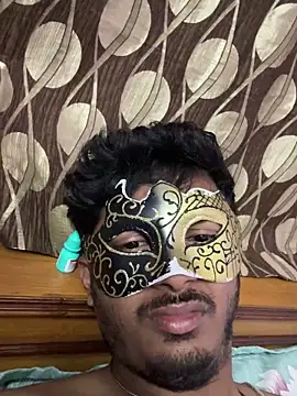 VVcouple online show from November 2025 02:46:01 PM