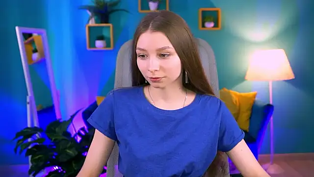 JulieDaniel online show from March 2026 09:02:01 AM