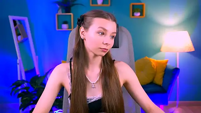 JulieDaniel online show from March 2026 04:18:01 AM