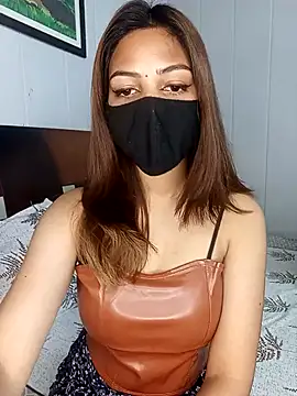 Snapshot of Hot_malika19 chatting on November 2025 06:01:01 AM Hot malika19 online show from November 2025 06:01:01 AM