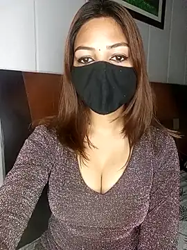 Snapshot of Hot_malika19 chatting on November 2025 06:35:02 AM Hot malika19 online show from November 2025 06:35:02 AM