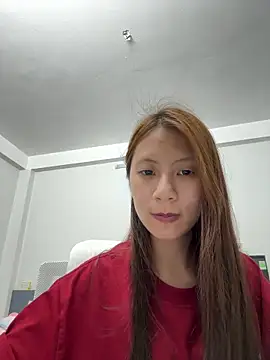 Snapshot of Lil-Gi chatting on April 2026 04:02:02 PM Lil-Gi online show from April 2026 04:02:02 PM