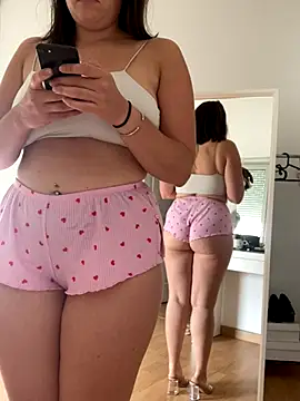 Snapshot of chloedlm5 chatting on September 2025 10:07:02 AM chloedlm5 online show from September 2025 10:07:02 AM