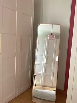 chloedlm5 online show from April 2026 08:56:02 AM