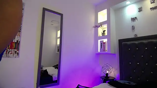 MelissaRhodes online show from November 2025 08:43:02 PM