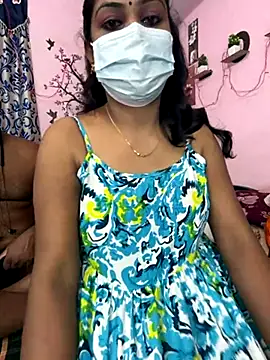 Snapshot of Lovlycouple1 chatting on November 2025 06:08:01 PM Lovlycouple1 online show from November 2025 06:08:01 PM