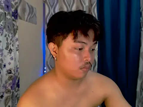 Snapshot of Lustfulljohnx chatting on June 2026 12:53:01 PM Lustfulljohnx online show from June 2026 12:53:01 PM