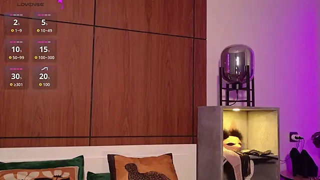 Alison kisss online show from April 2026 09:49:02 PM