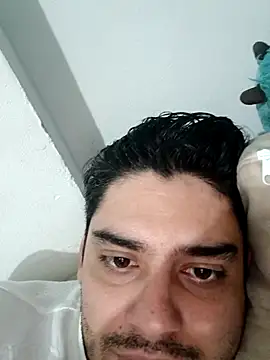 Snapshot of fromero27 chatting on January 2026 04:37:02 AM fromero27 online show from January 2026 04:37:02 AM