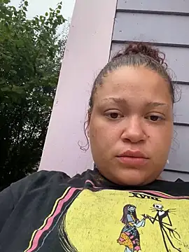 thatgurlred online show from September 2025 11:32:02 PM