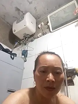 Snapshot of Bianly chatting on September 2025 01:12:01 PM Bianly online show from September 2025 01:12:01 PM