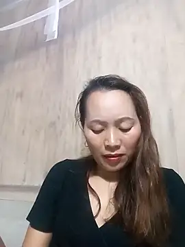 Snapshot of Bianly chatting on October 2025 01:41:02 PM Bianly online show from October 2025 01:41:02 PM