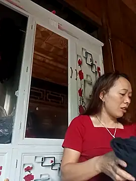 Snapshot of Bianly chatting on October 2025 12:44:02 AM Bianly online show from October 2025 12:44:02 AM