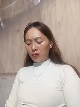 Snapshot of Bianly chatting on October 2025 12:45:02 PM Bianly online show from October 2025 12:45:02 PM