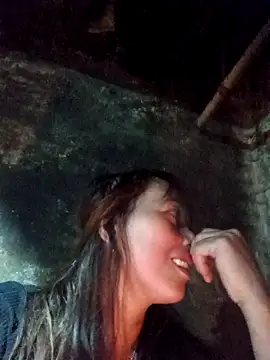 Snapshot of Bianly chatting on November 2025 01:45:01 PM Bianly online show from November 2025 01:45:01 PM