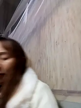 Snapshot of Bianly chatting on November 2025 10:03:01 AM Bianly online show from November 2025 10:03:01 AM