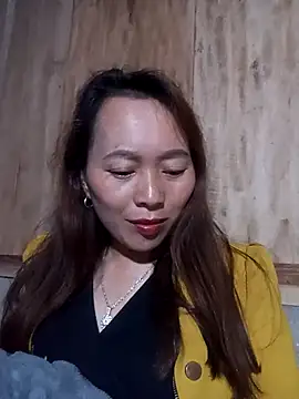 Snapshot of Bianly chatting on December 2025 12:10:01 PM Bianly online show from December 2025 12:10:01 PM