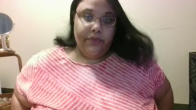 SexyBBW10790 online show from October 2025 11:10:02 PM