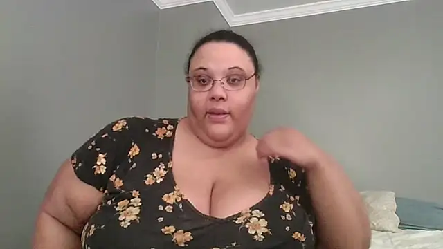SexyBBW10790 online show from April 2026 02:47:01 PM