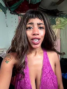 Odinaniix online show from December 2025 05:11:02 PM