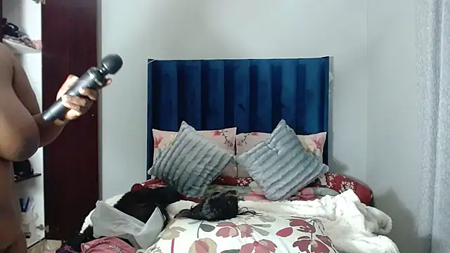 Snapshot of Candycrush2555 chatting on March 2026 03:08:02 AM Candycrush2555 online show from March 2026 03:08:02 AM