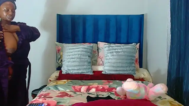 Snapshot of Candycrush2555 chatting on April 2026 03:25:02 PM Candycrush2555 online show from April 2026 03:25:02 PM