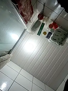 Snapshot of Crocante_Hot chatting on November 2025 02:52:02 PM Crocante Hot online show from November 2025 02:52:02 PM