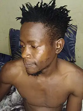 FeeingSplicing online show from March 2026 07:28:01 PM