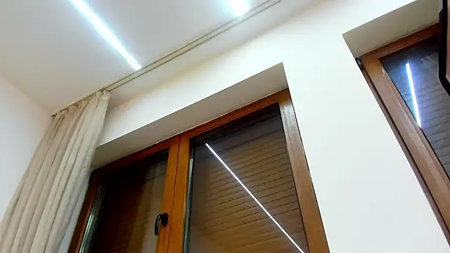 Snapshot of Anyssia chatting on November 2025 06:28:02 PM Anyssia online show from November 2025 06:28:02 PM