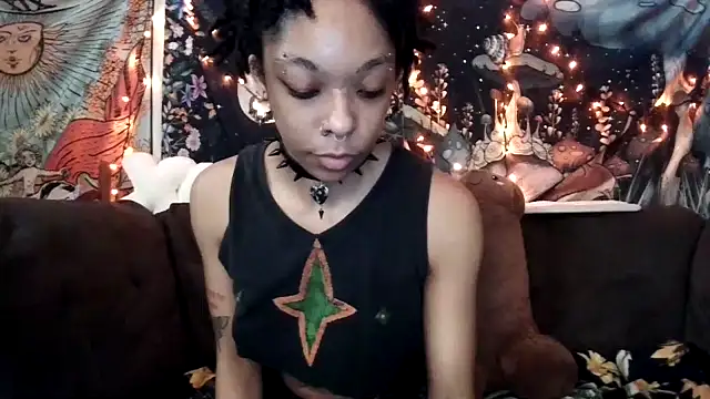 Snapshot of godisdepleasure chatting on April 2026 04:22:01 PM godisdepleasure online show from April 2026 04:22:01 PM