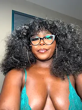 WomanNextdoor1 online show from November 2025 11:40:01 PM