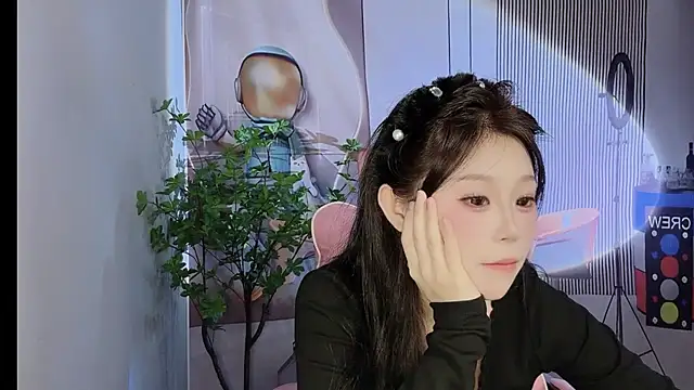 CAICAI BABY online show from November 2025 03:50:02 AM