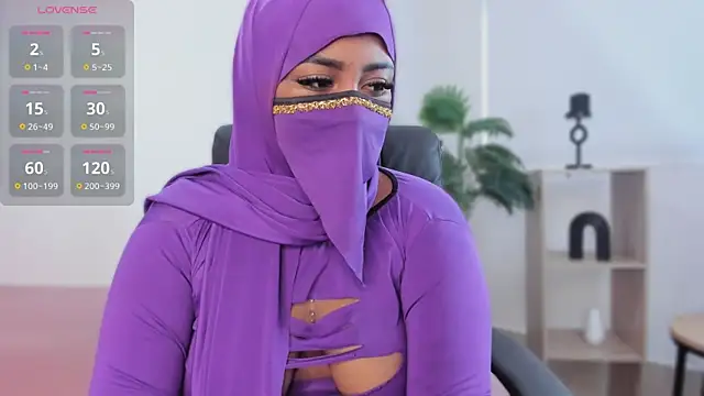 Snapshot of yasmin_elite chatting on October 2025 11:20:02 AM yasmin elite online show from October 2025 11:20:02 AM