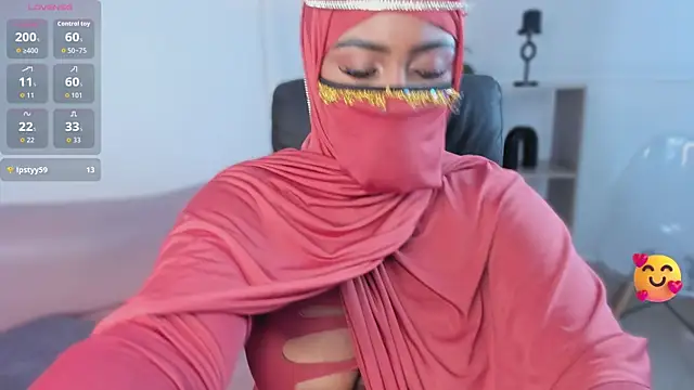 Snapshot of yasmin_elite chatting on October 2025 09:43:02 AM yasmin elite online show from October 2025 09:43:02 AM