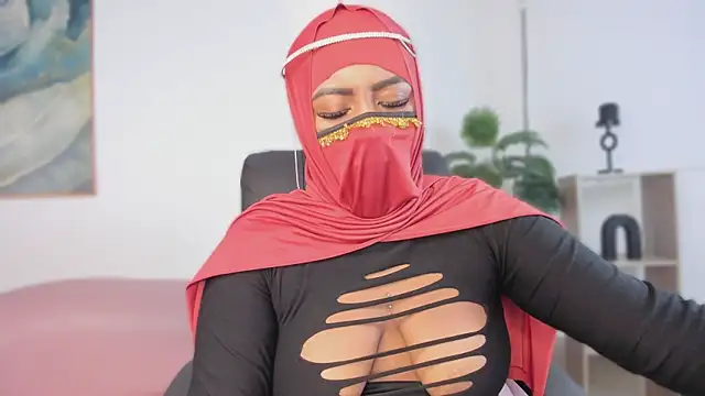 Snapshot of yasmin_elite chatting on October 2025 09:43:02 AM yasmin elite online show from October 2025 09:43:02 AM