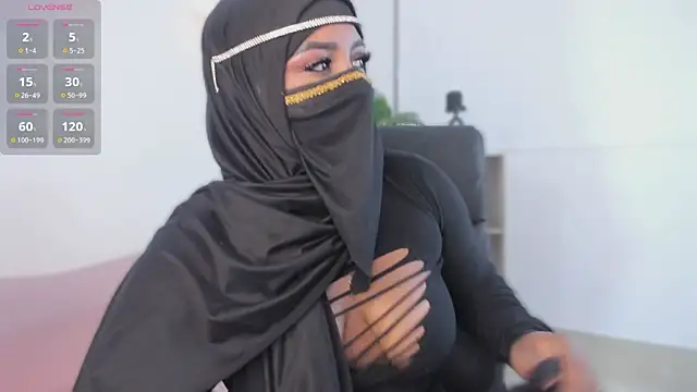 Snapshot of yasmin_elite chatting on October 2025 09:22:02 AM yasmin elite online show from October 2025 09:22:02 AM