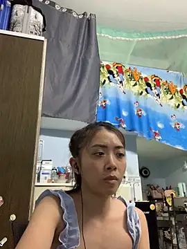 Snapshot of Minee1202 chatting on March 2026 01:33:02 AM Minee1202 online show from March 2026 01:33:02 AM