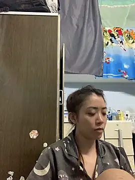 Snapshot of Minee1202 chatting on March 2026 03:07:02 AM Minee1202 online show from March 2026 03:07:02 AM