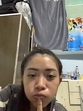 Snapshot of Minee1202 chatting on April 2026 02:01:01 AM Minee1202 online show from April 2026 02:01:01 AM